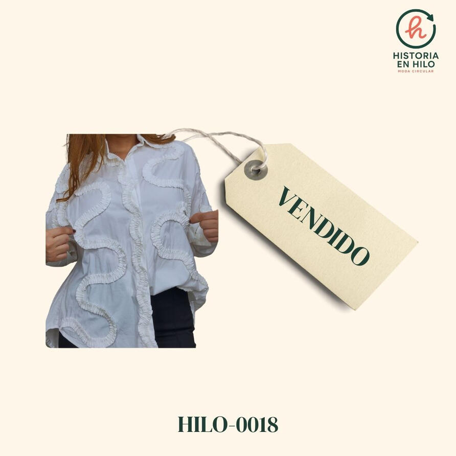 HILO-0018. Camisa Oversize con apliques_MOLMOL Cristina Restrepo